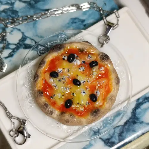 Collar Pizza Roquefort