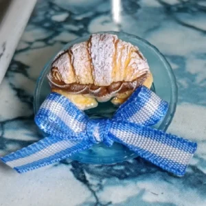 Prendedor Patrio medialuna con dulce de leche
